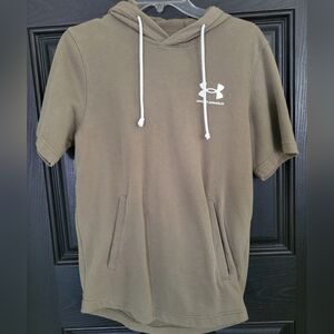 Under Armour men's hoodie in a solid green color.
